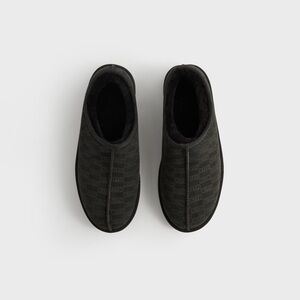 NEW Kith Monogram Shearling Slippers Black